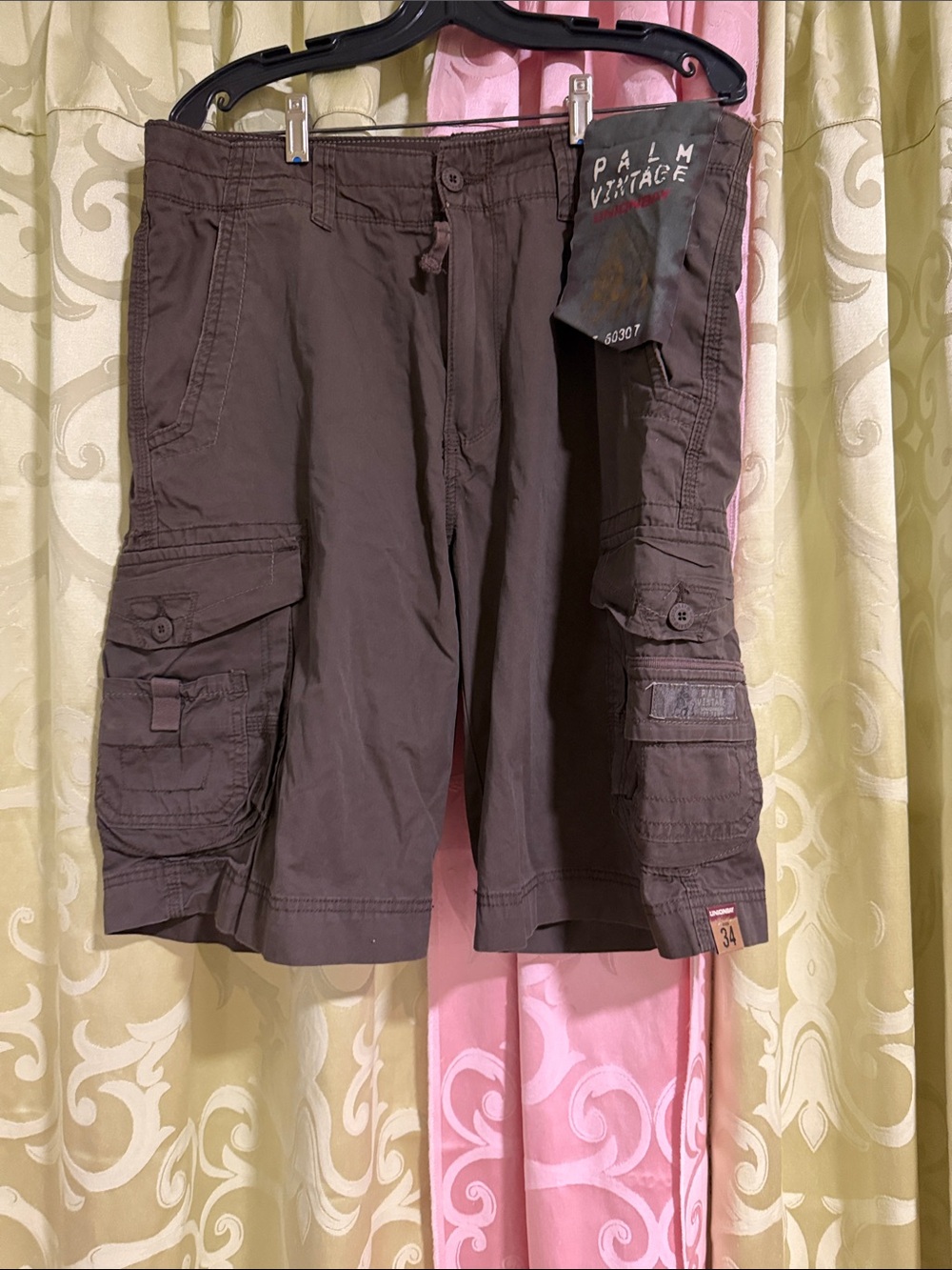 UNIONBAY Men's Dark Brown Cargo Shorts